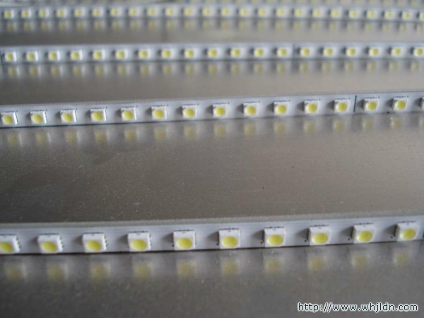 LED屏的背光LED灯条